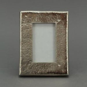 The Home Metallic Phot Frame Silver Medium 6X8 Inch