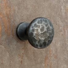 Load image into Gallery viewer, The Home Hand Forged Iron Hardware Iron Knob HC-1164-2.5X2.5X3CM
