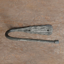 Load image into Gallery viewer, The Home Hand Forged Iron Hardware Iron Toilet Paper Holder MS-48

